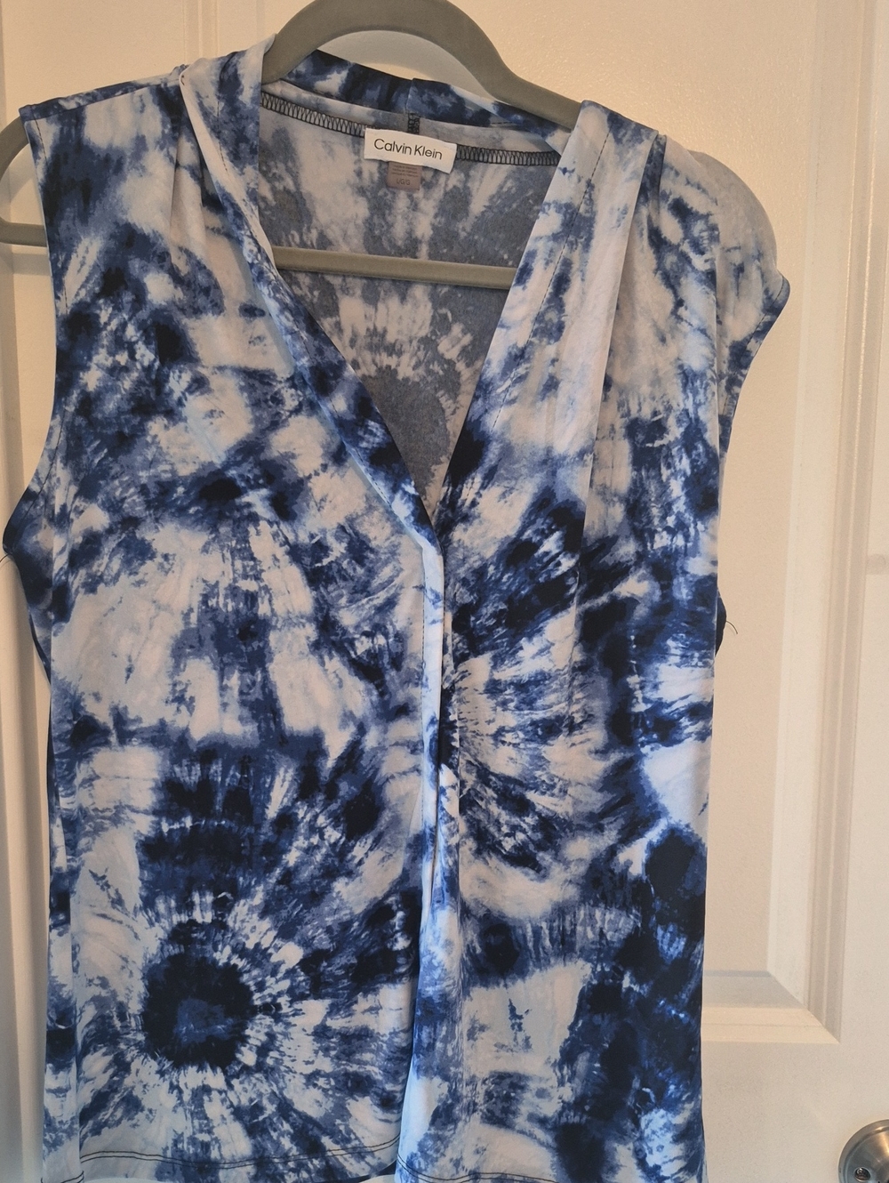 Calvin Klein Navy and White Tie-Dye V-Neck Tank